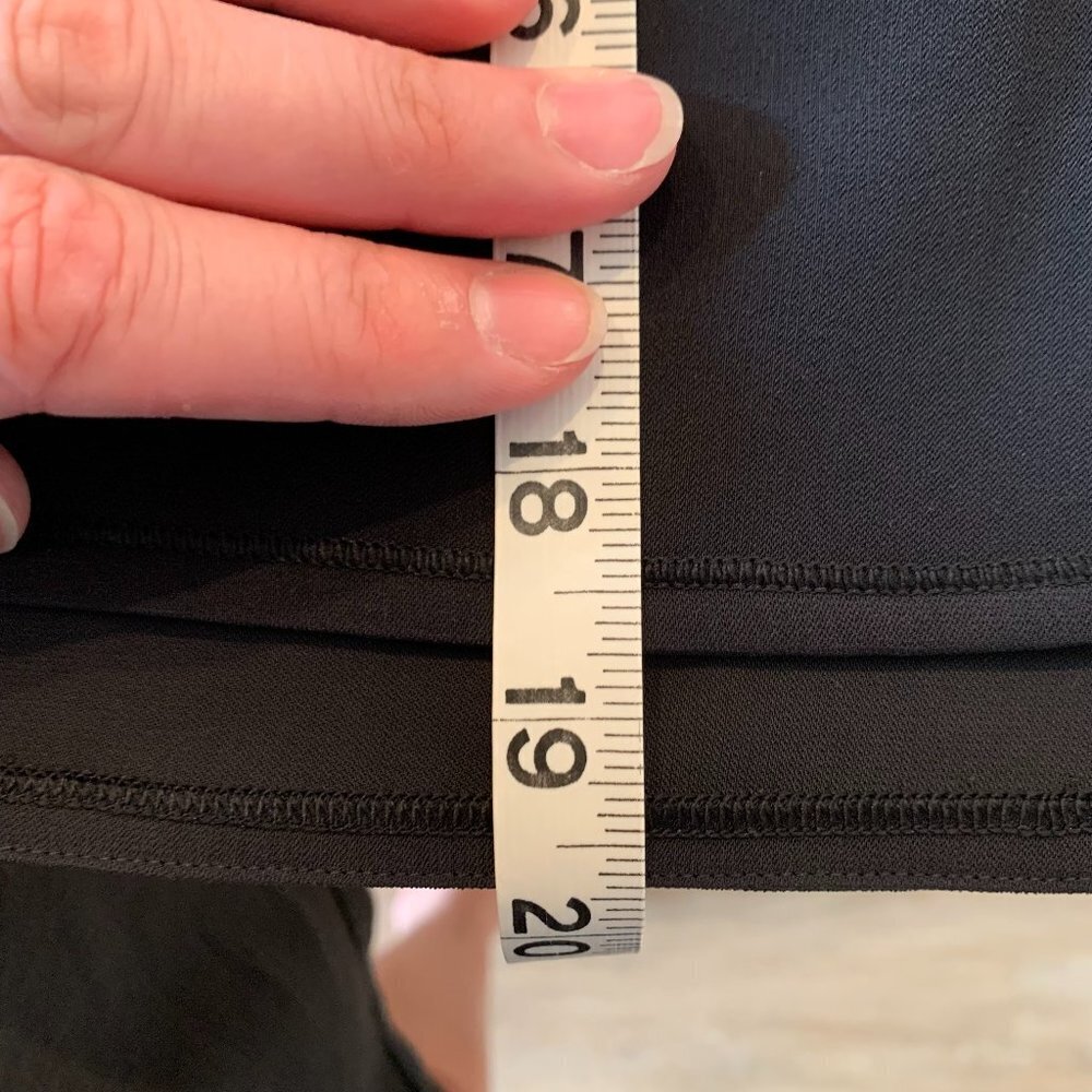Lululemon Womens Black On The Fly Pull On Skirt Size 2 - Picture 12 of 13